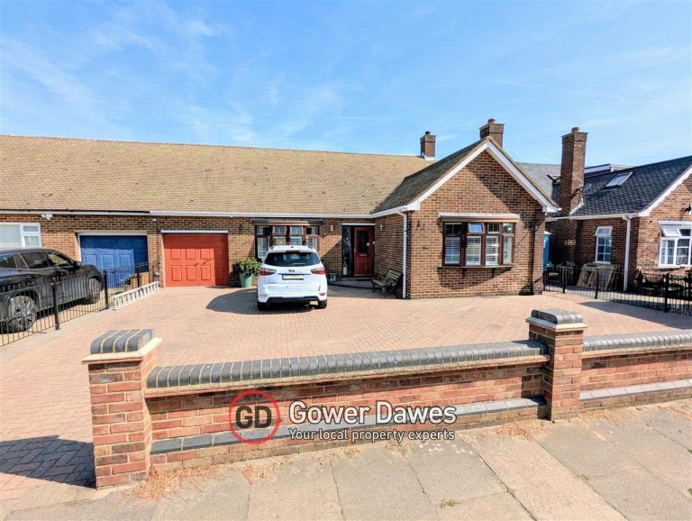 Heath Road, Orsett Heath