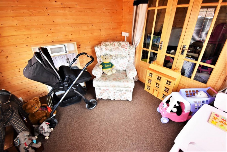 Images for Broadhope Avenue, Stanford-Le-Hope