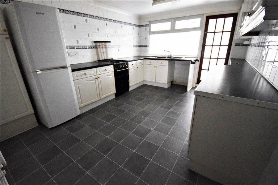 Images for Aluric Close, Chadwell St.Mary