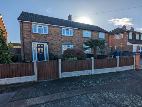 Claudian Way, Chadwell St.Mary