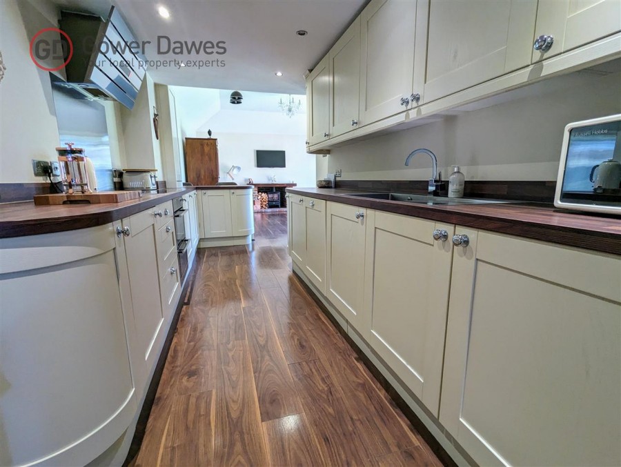 Images for Vevey Muckingford Road, Linford
