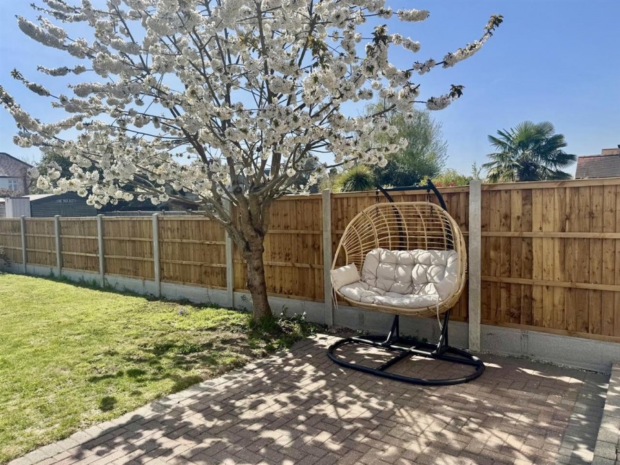 Images for Derham Gardens, Upminster, Upminster
