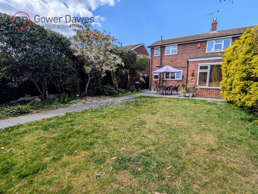 Images for Cedar Road, Chadwell St Mary, Orsett Heath Borders