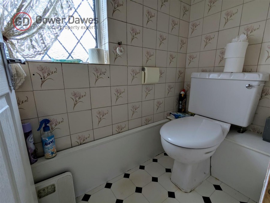 Images for Courtney Road, Chadwell St.Mary
