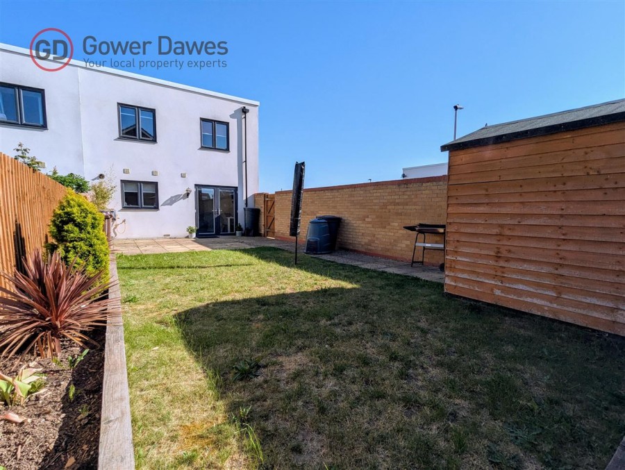 Images for Shearwater Avenue, East Tilbury