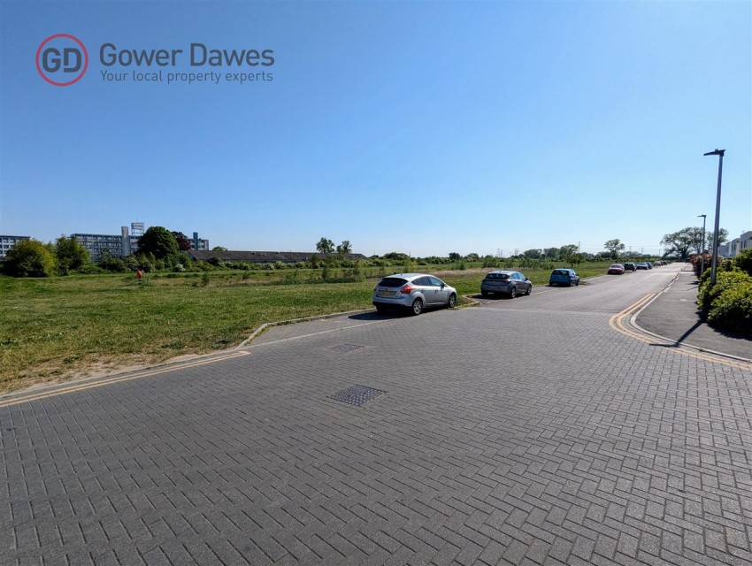 Images for Shearwater Avenue, East Tilbury