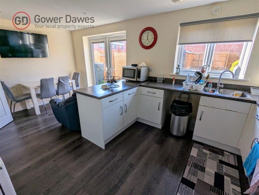 Images for Shearwater Avenue, East Tilbury