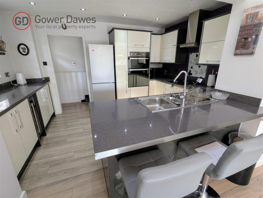 Images for Lilac Avenue, Wickford