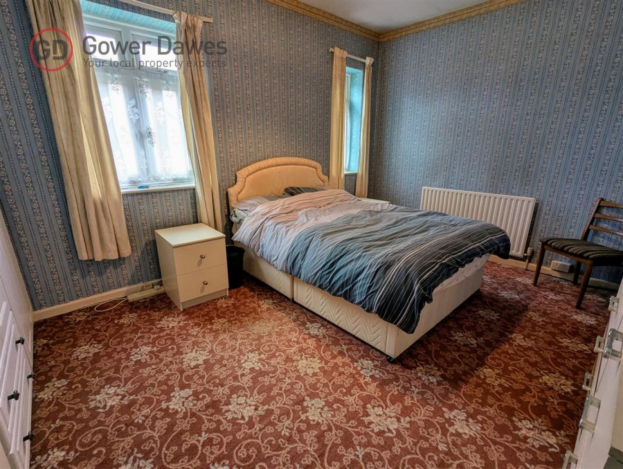 Images for Bennetts Castle Lane, Dagenham