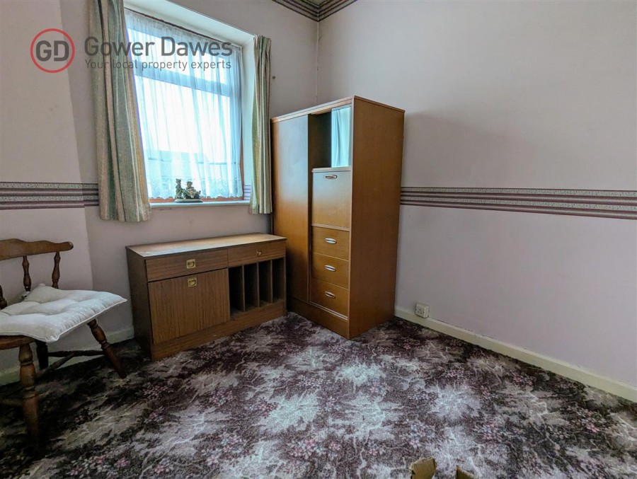 Images for Bennetts Castle Lane, Dagenham