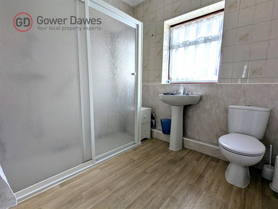 Images for Bennetts Castle Lane, Dagenham