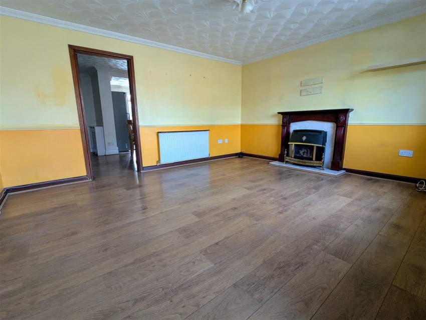 Images for Northview Avenue, Tilbury