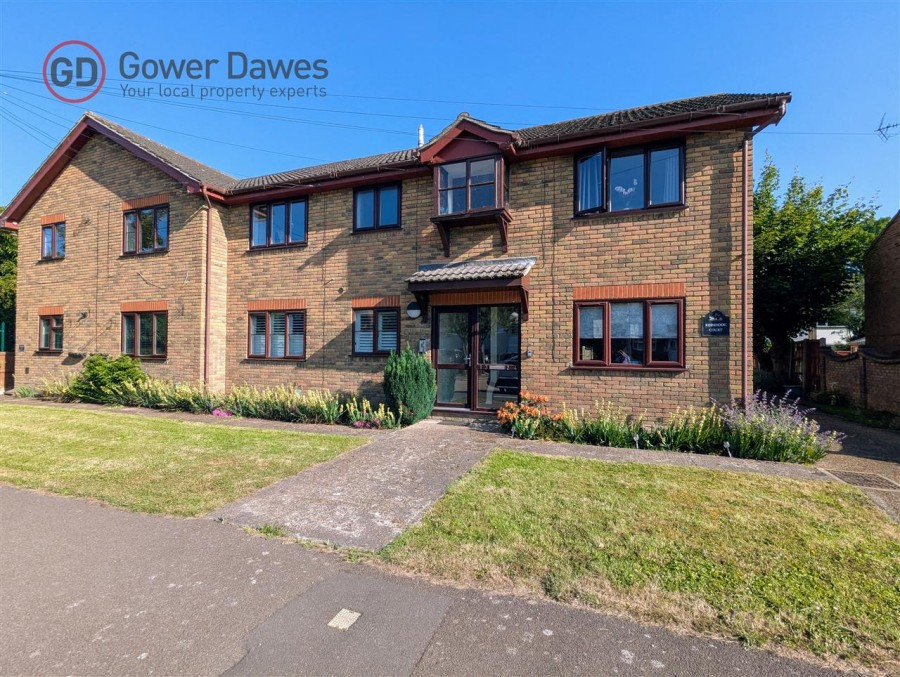 Images for Lower Crescent, Linford