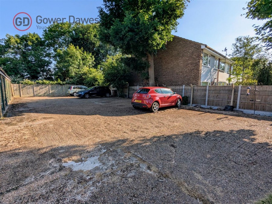 Images for Lower Crescent, Linford