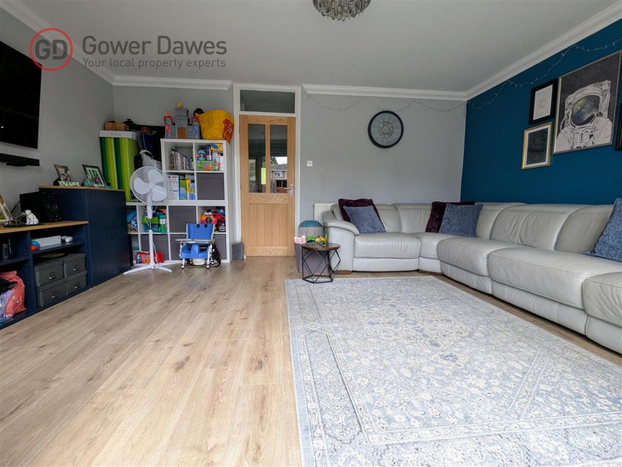Images for Broadhope Avenue, Stanford-Le-Hope