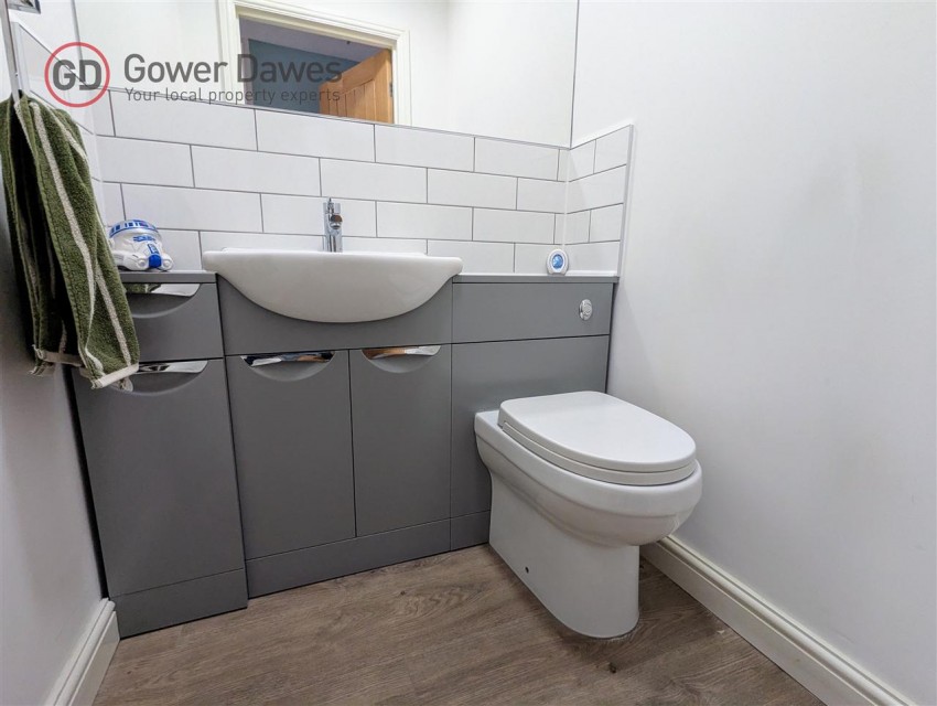 Images for Broadhope Avenue, Stanford-Le-Hope