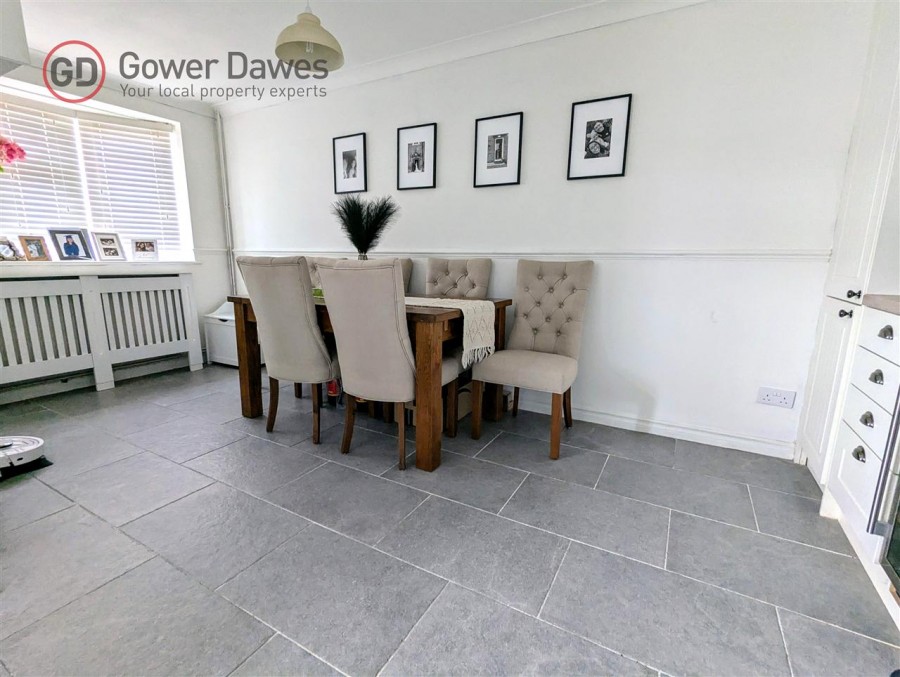 Images for Somerset Road, Linford