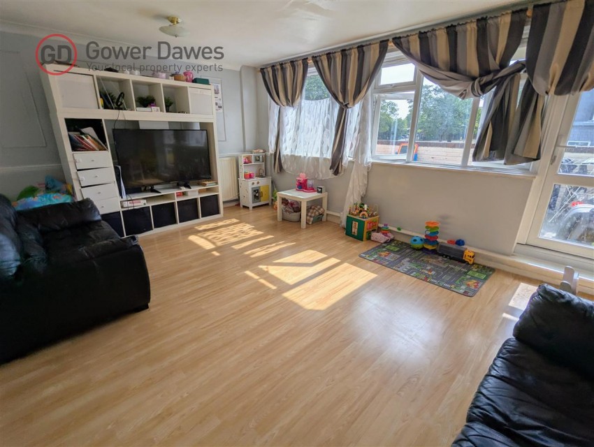 Images for Chieftan Drive, Purfleet-on-Thames