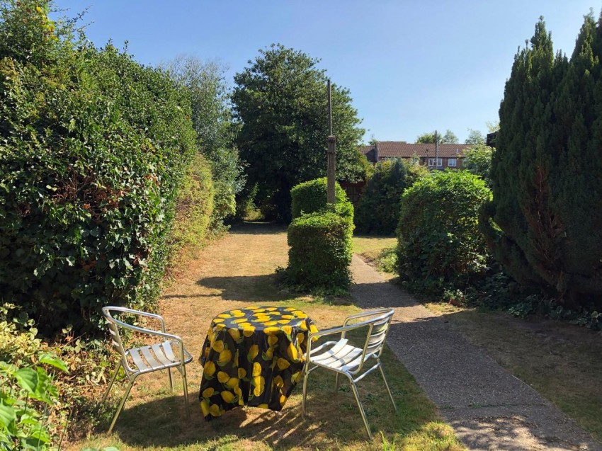 Images for Halton Road, Chadwell St.Mary