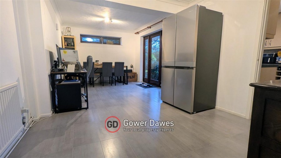 Images for Barry Close, Orsett Heath