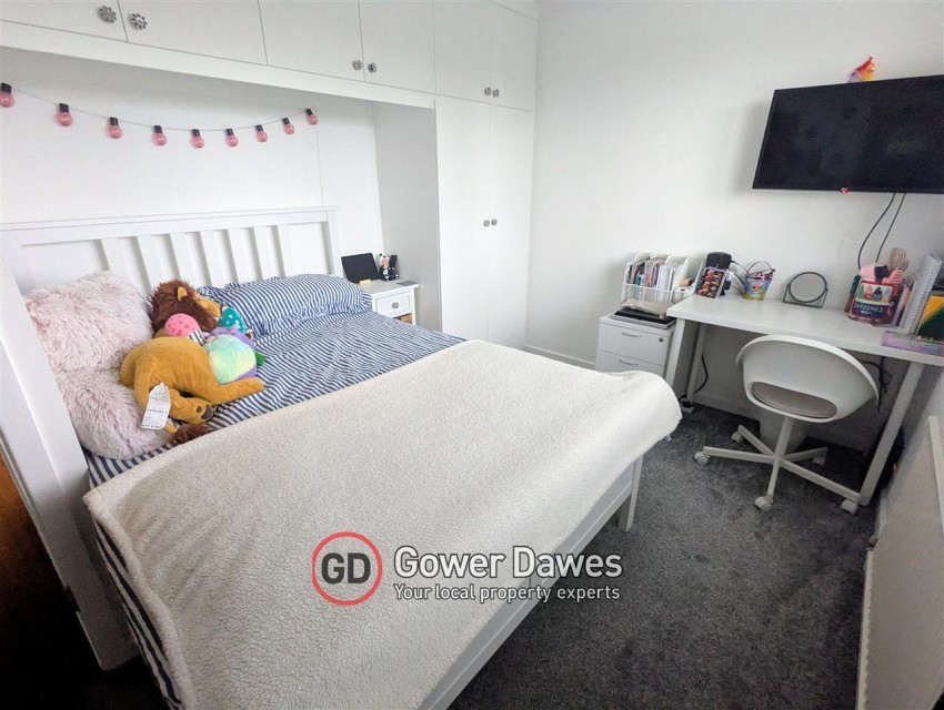 Images for Barry Close, Orsett Heath