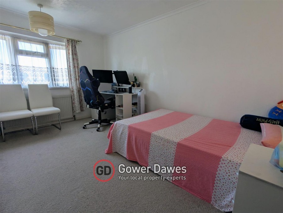 Images for St Teresa Walk, Chadwell St.Mary