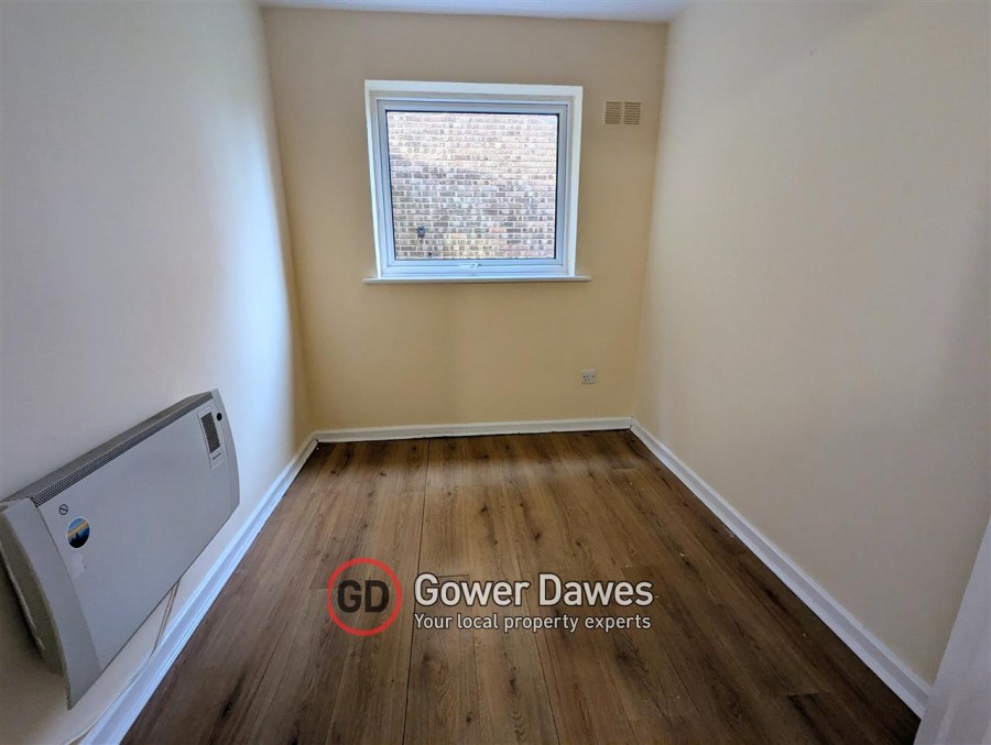 Images for Queen Mary Court, Queen Mary Avenue, East Tilbury