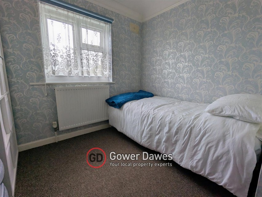 Images for Cowper Avenue, Tilbury