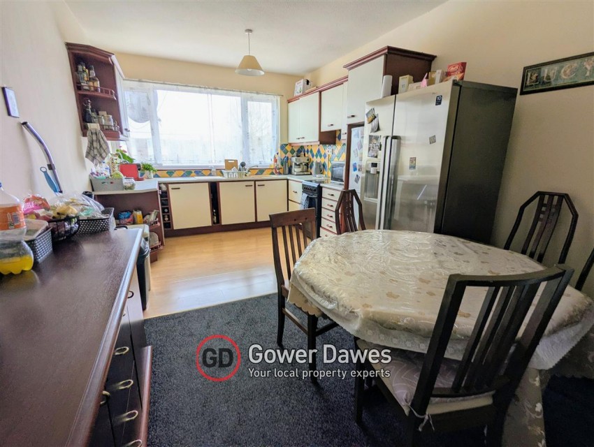 Images for Camden Close, Chadwell St.Mary