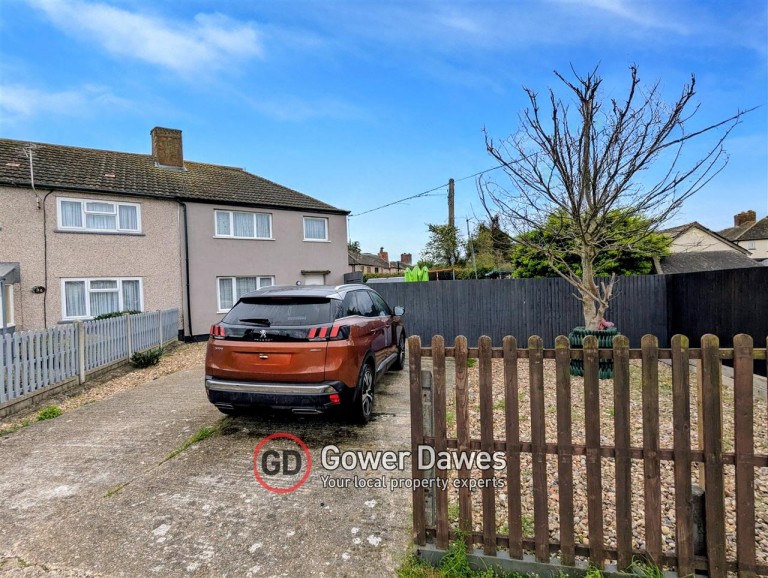 Cowper Avenue, Tilbury