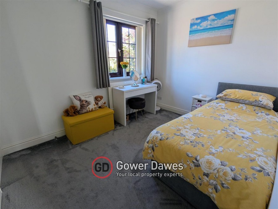 Images for Northfields, Grays