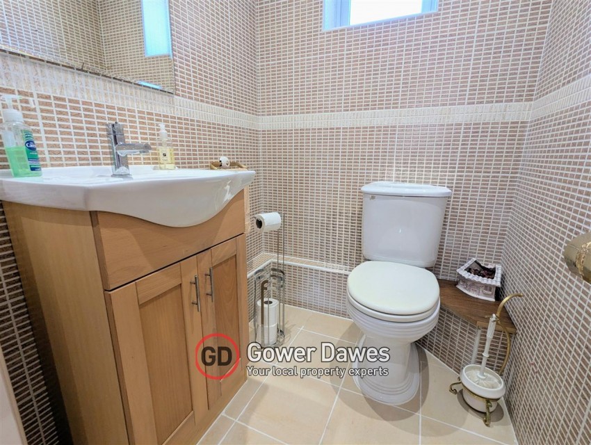 Images for Longley Mews, Farm Road, Orsett Heath