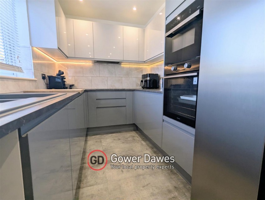 Images for South View Avenue, Tilbury