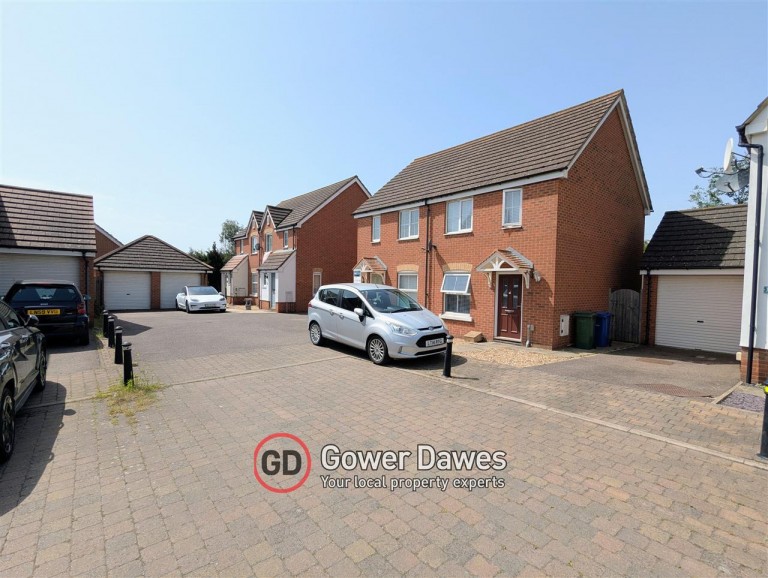 Hill House Drive, Chadwell St.Mary