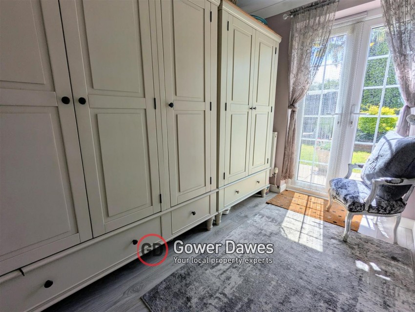 Images for Sandhurst Road, Tilbury, RM18