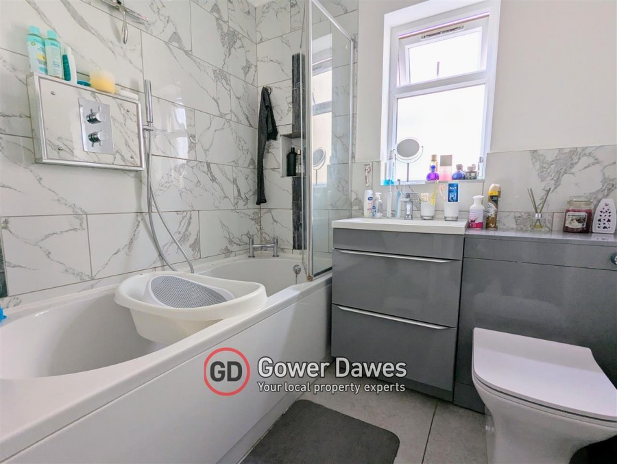 Images for Louisa Avenue, Benfleet