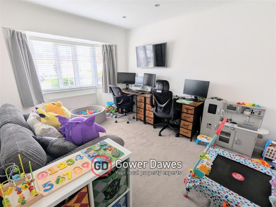 Images for Louisa Avenue, Benfleet