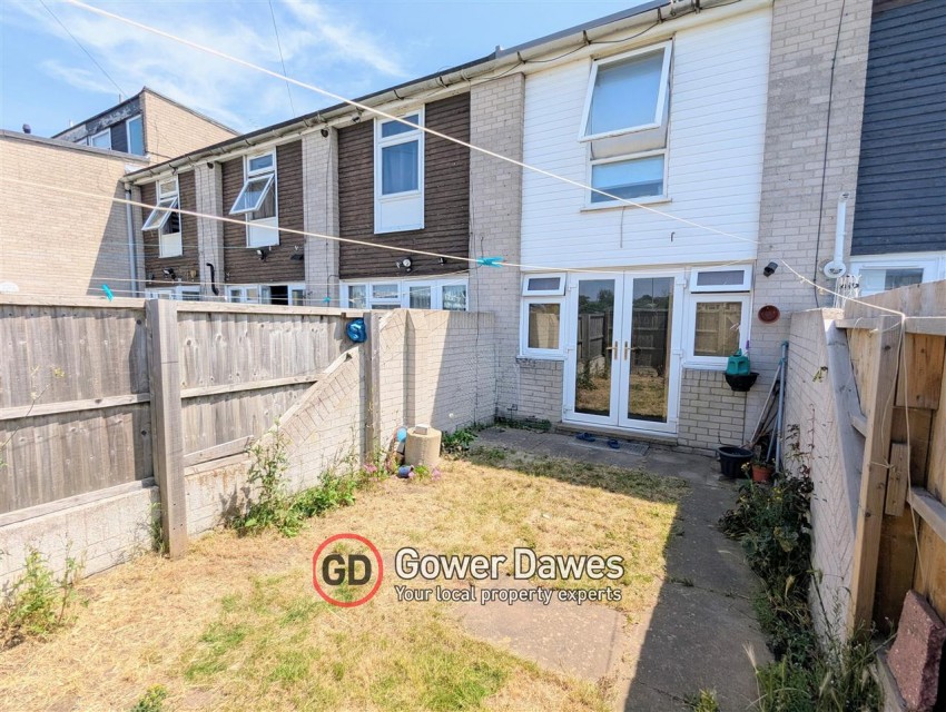 Images for Camden Close, Chadwell St.Mary