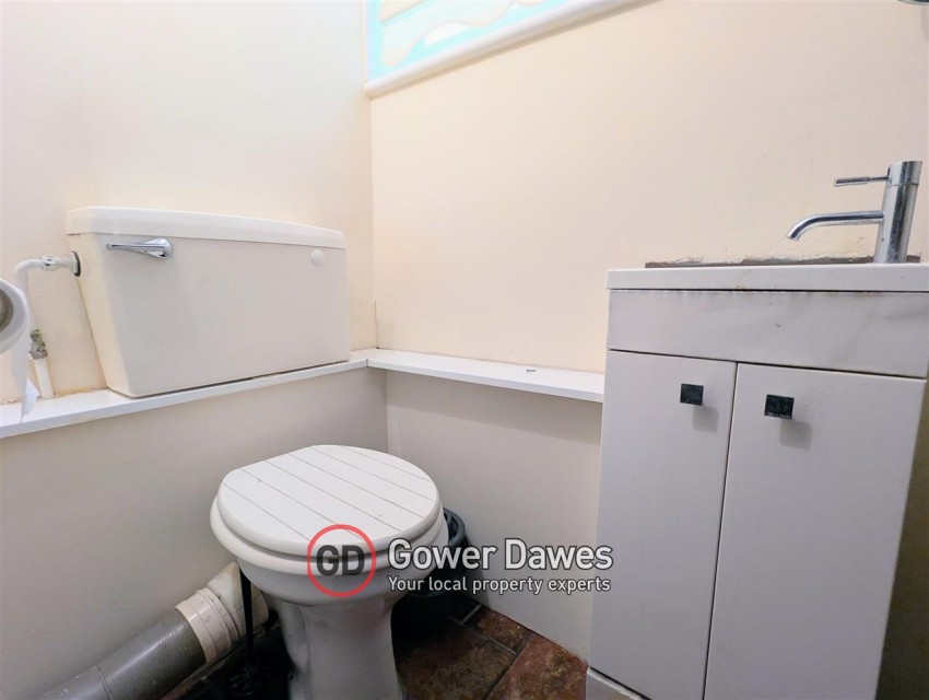 Images for Camden Close, Chadwell St.Mary